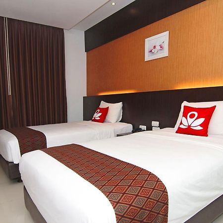 Zen Premium Near Rumah Mode 반둥 외부 사진